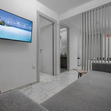 סלוניקי Premium Jacuzzi Suite At The City Center, By Aqua Platinum מראה חיצוני תמונה